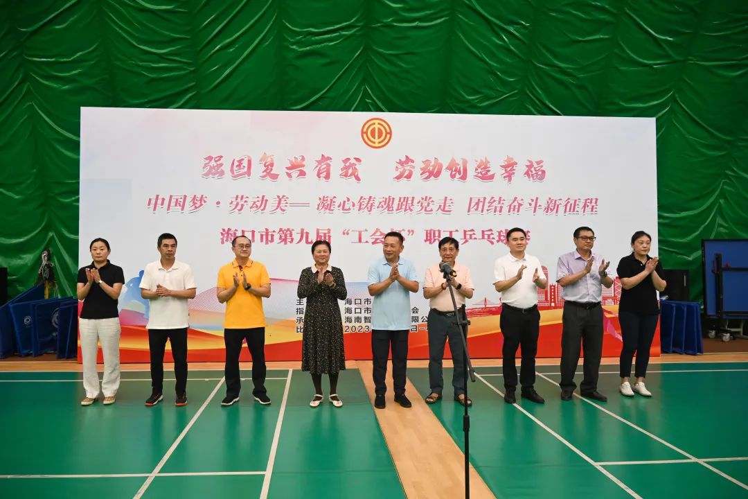 av无码毛片久久喷潮水