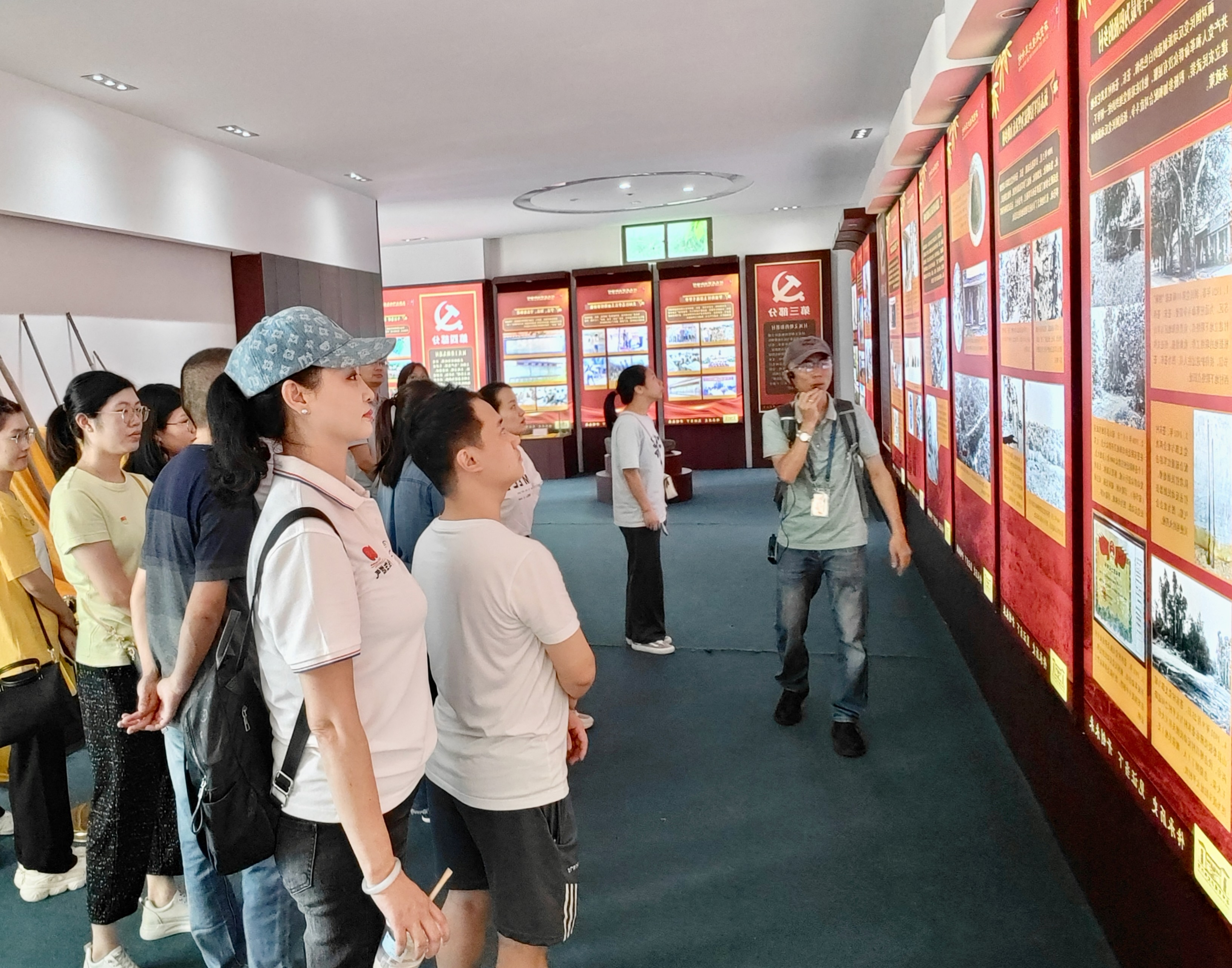 av无码毛片久久喷潮水