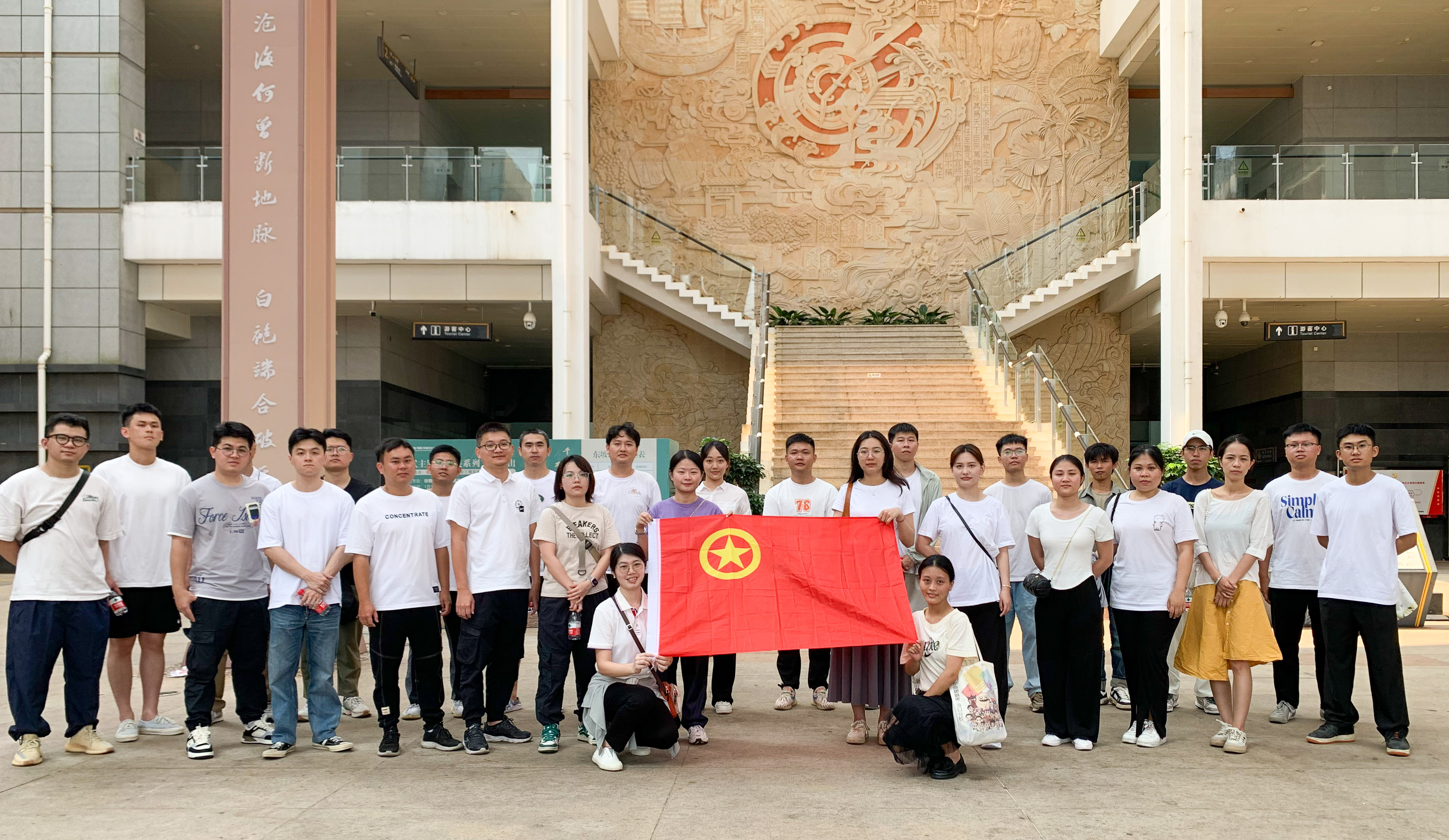 av无码毛片久久喷潮水