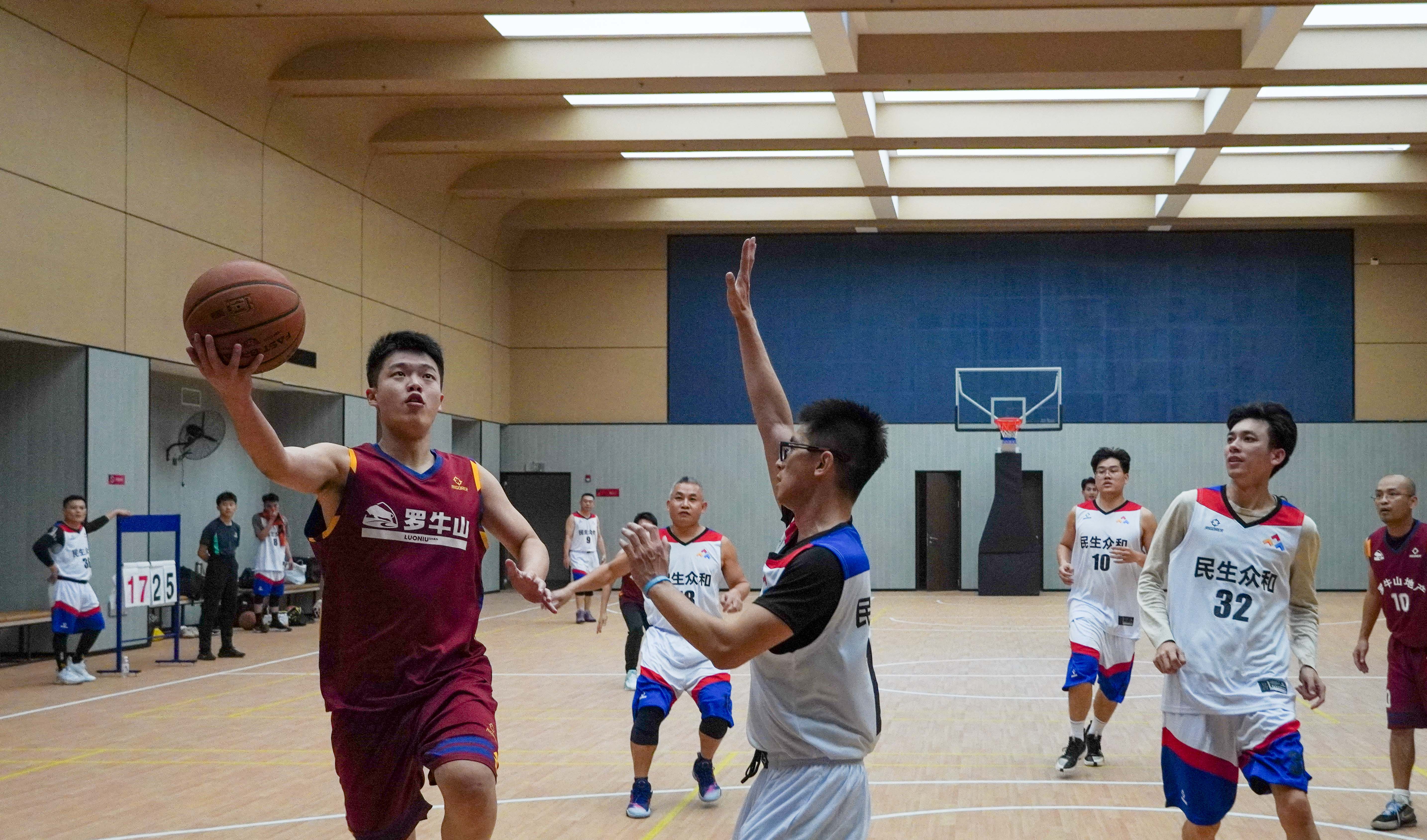 av无码毛片久久喷潮水