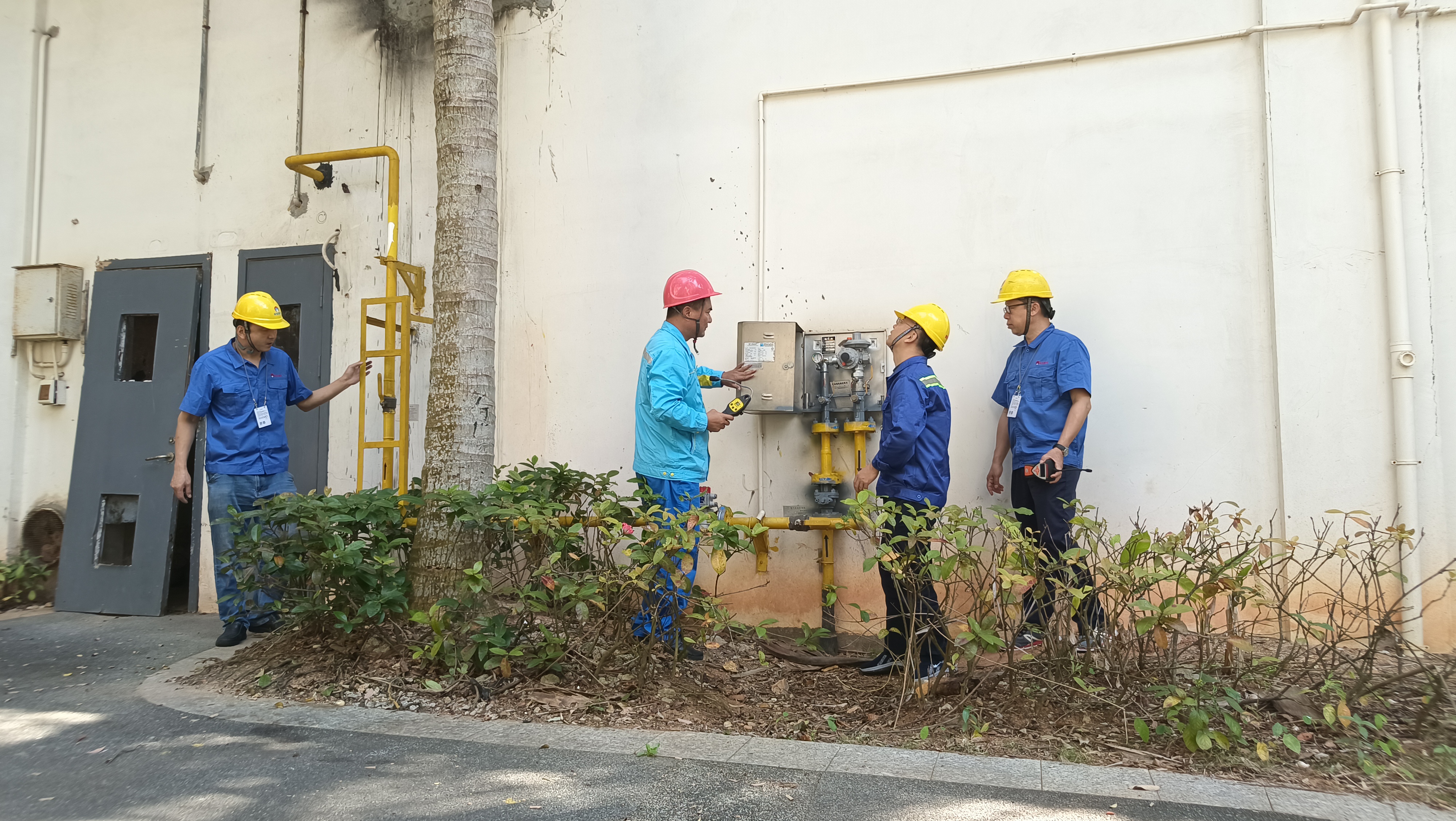 av无码毛片久久喷潮水