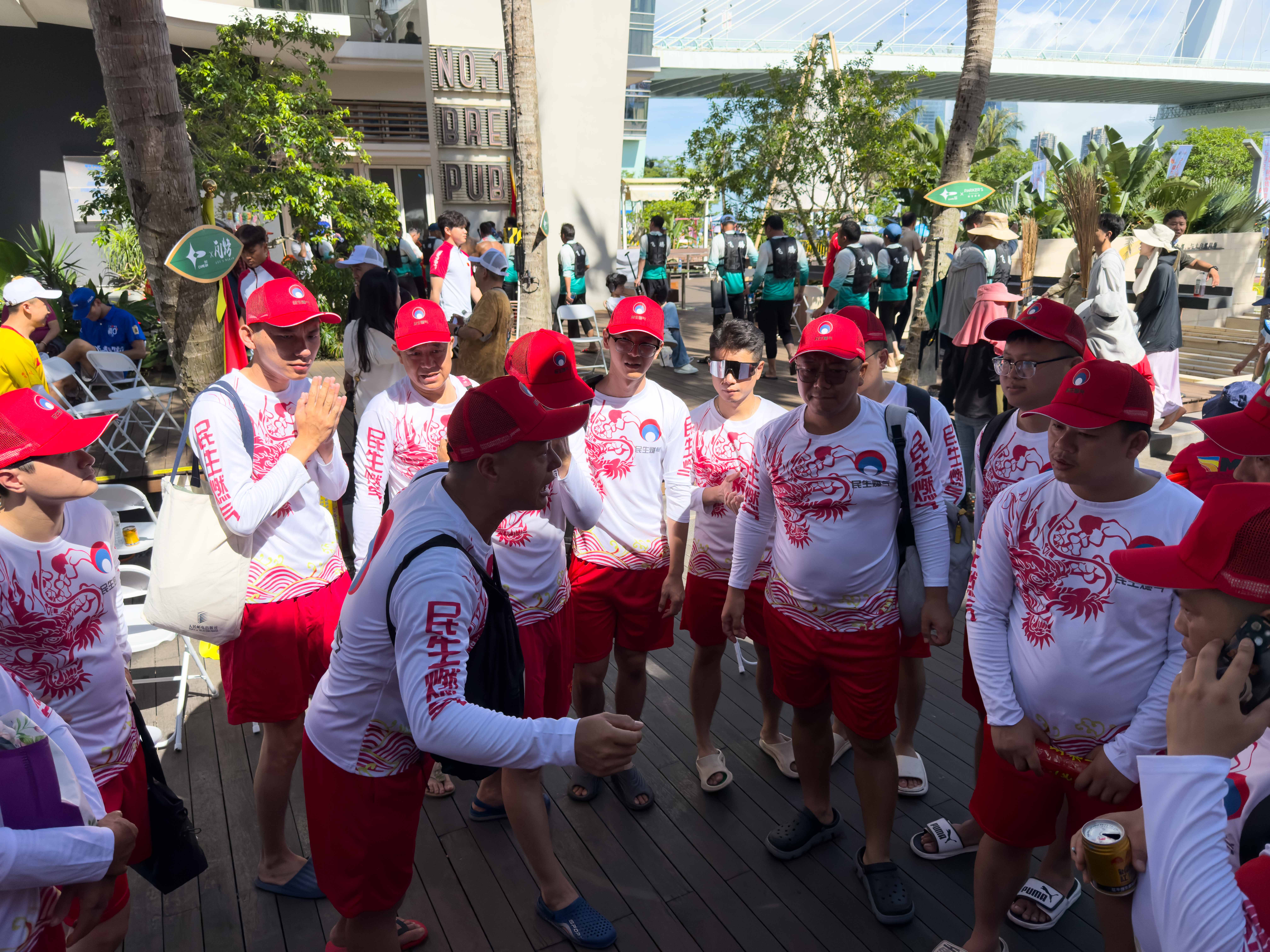 av无码毛片久久喷潮水