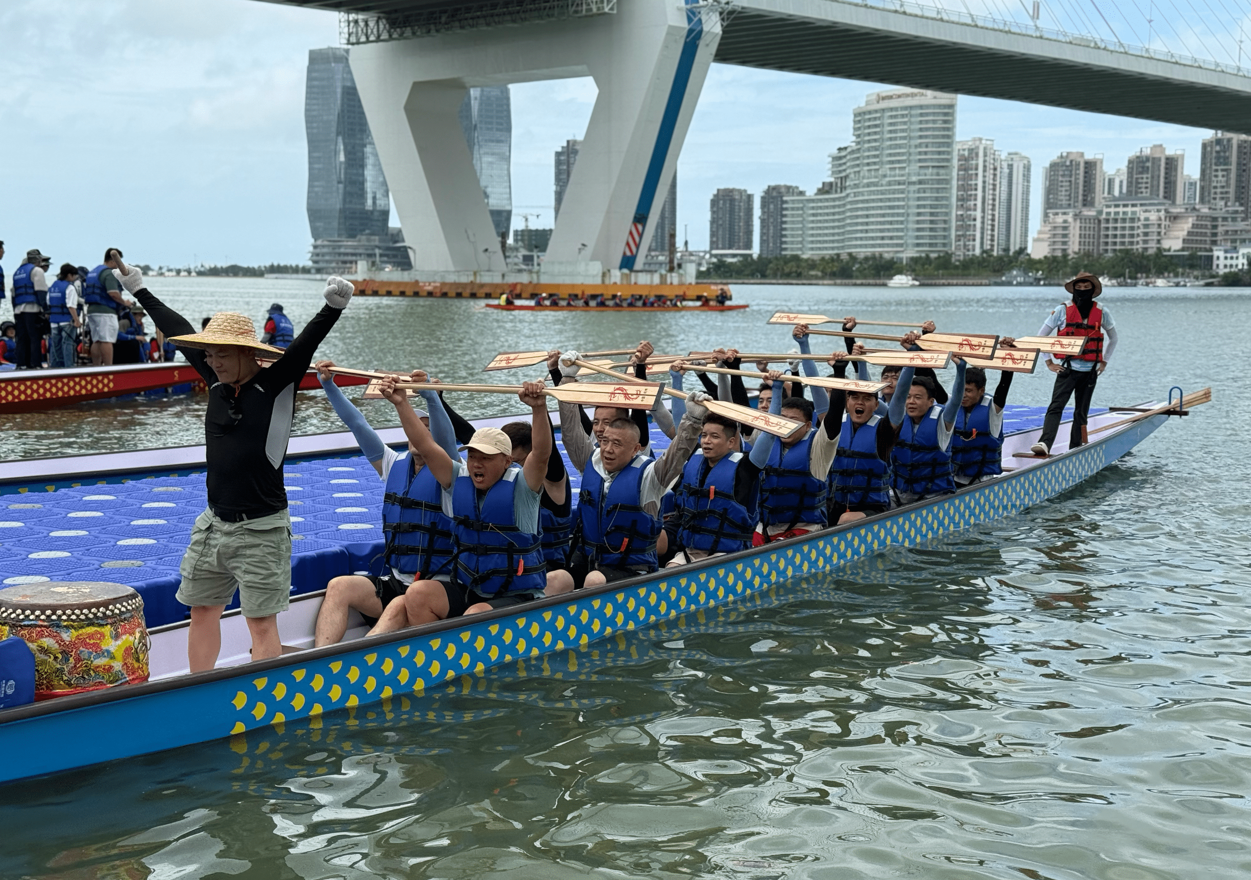 av无码毛片久久喷潮水