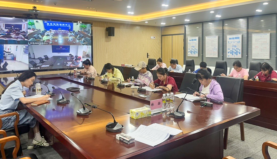 av无码毛片久久喷潮水