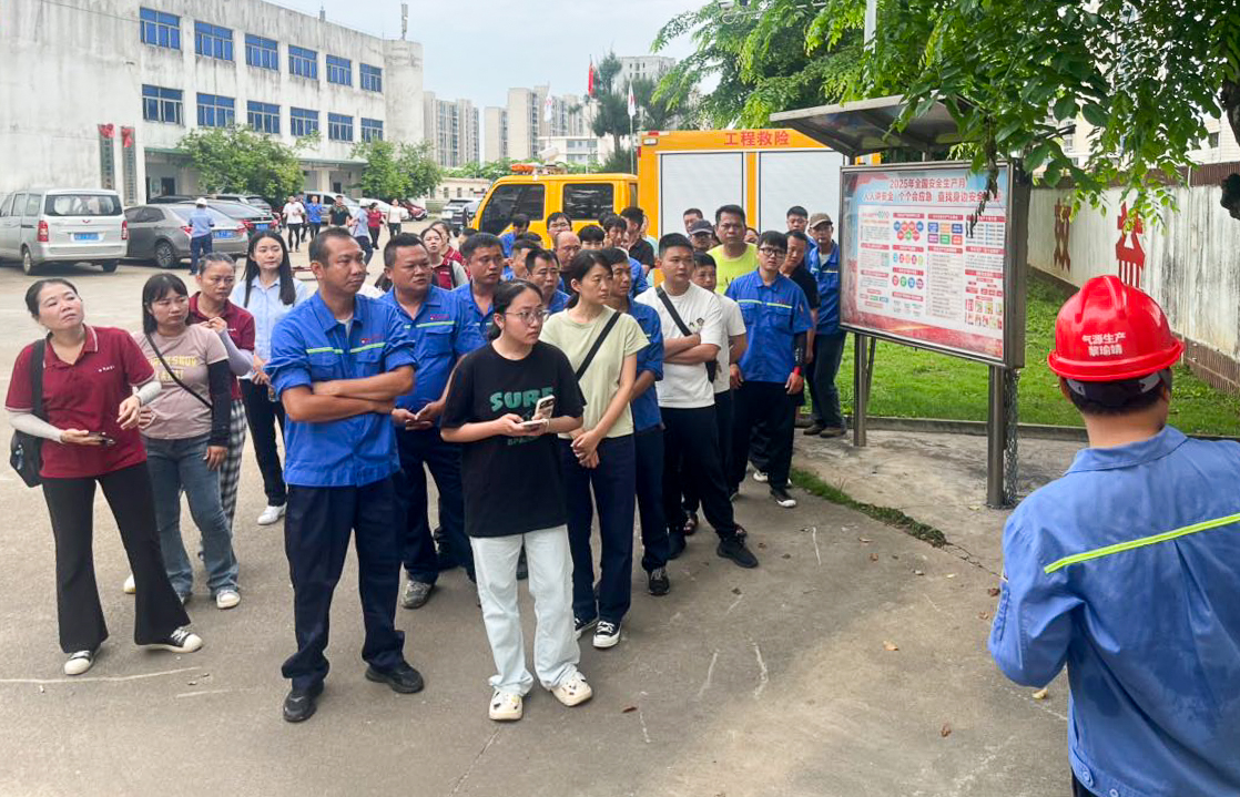 av无码毛片久久喷潮水