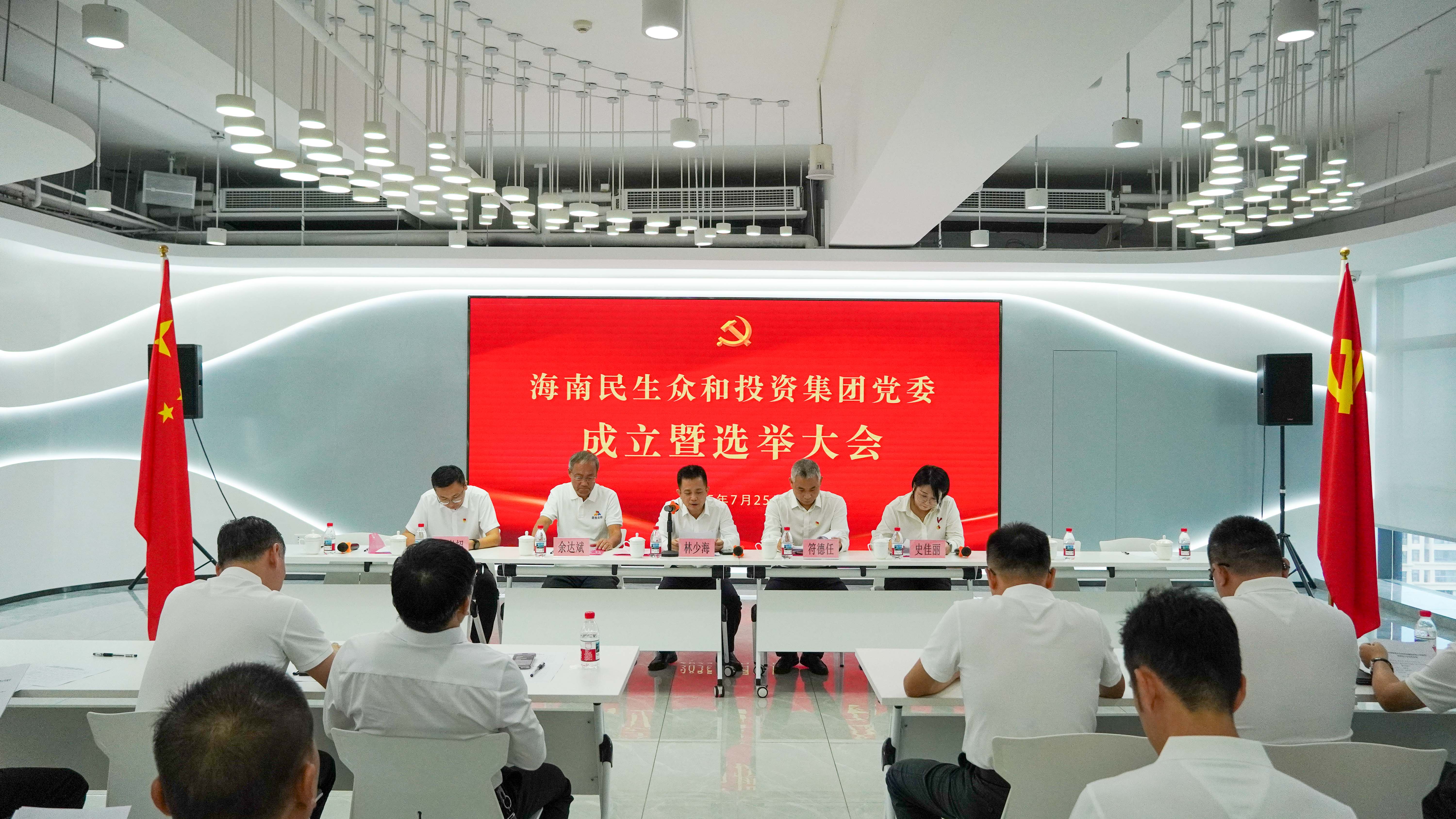 av无码毛片久久喷潮水