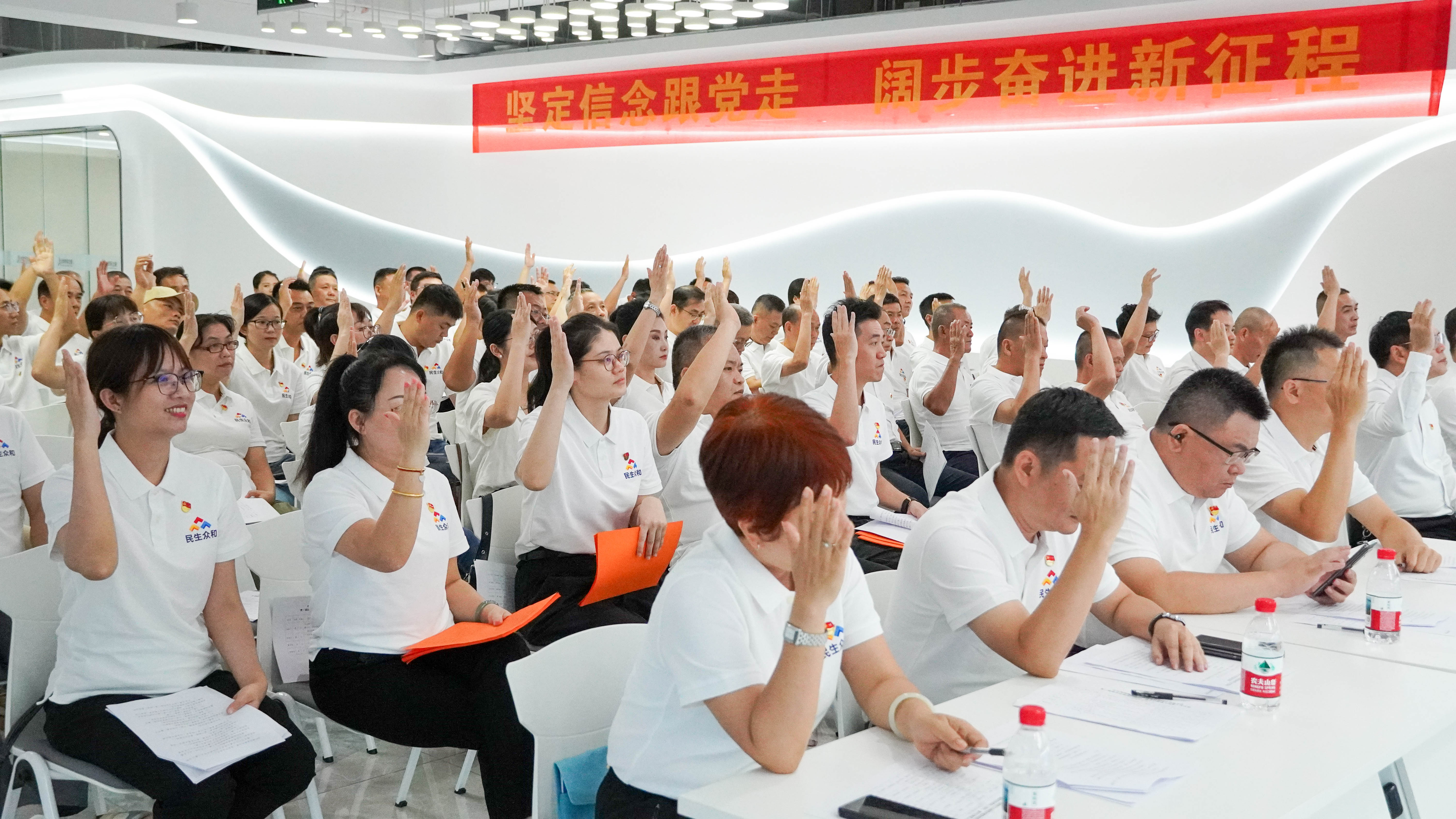 av无码毛片久久喷潮水