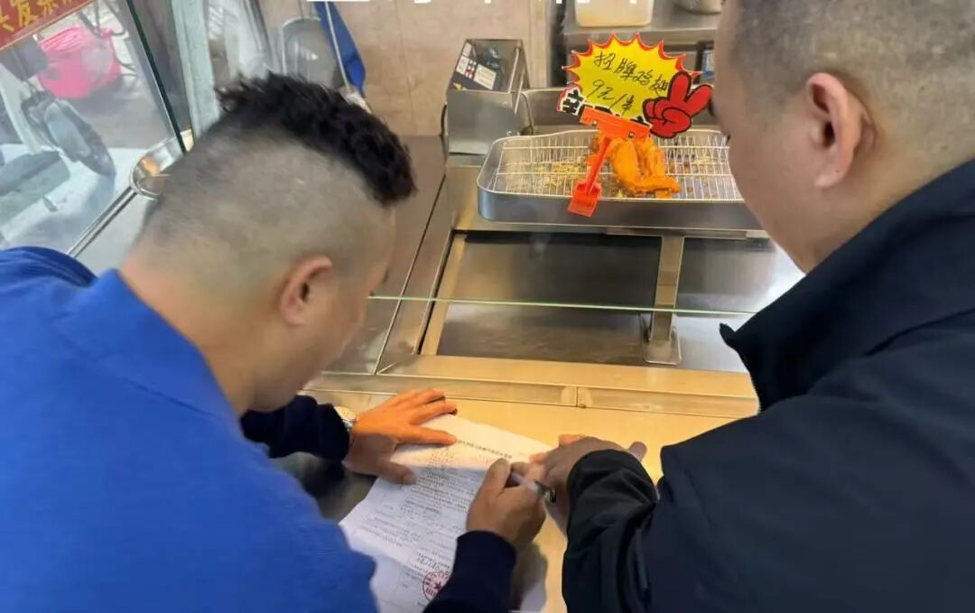 av无码毛片久久喷潮水